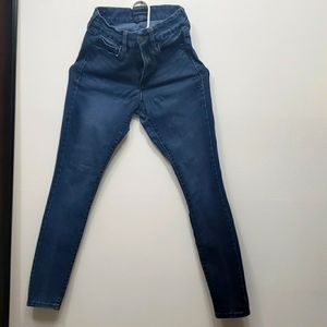 Aeropostale  jeans size 2. ( G1  )